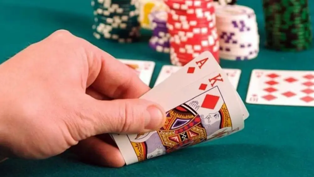 揭秘德州扑克读心术，洞察对手心理